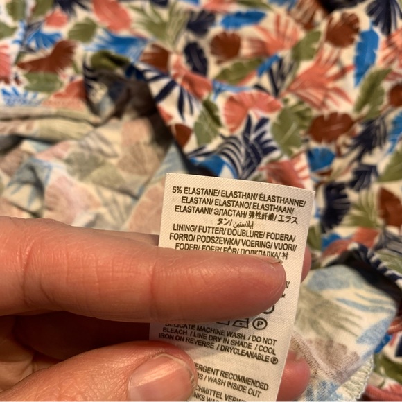 BODEN | Women’s Effie V-Neck Jersey Midi Dress - Picture 10 of 10